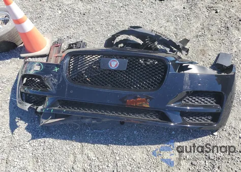 2020 Jaguar F-Pace Prestige z USA, uszkodzony, nr VIN SADCK2FXXLA653574